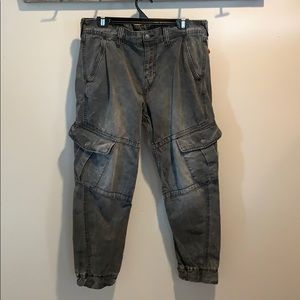 True Religion Cargo Pants | Size: 33